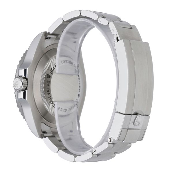 Rolex Sea-Dweller 126600